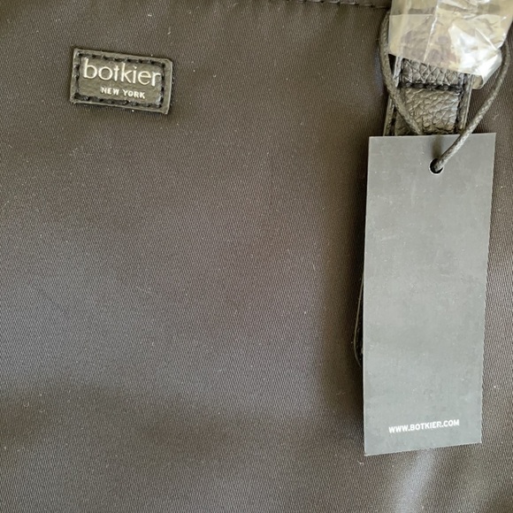 NWT Botkier black bag - Picture 3 of 3